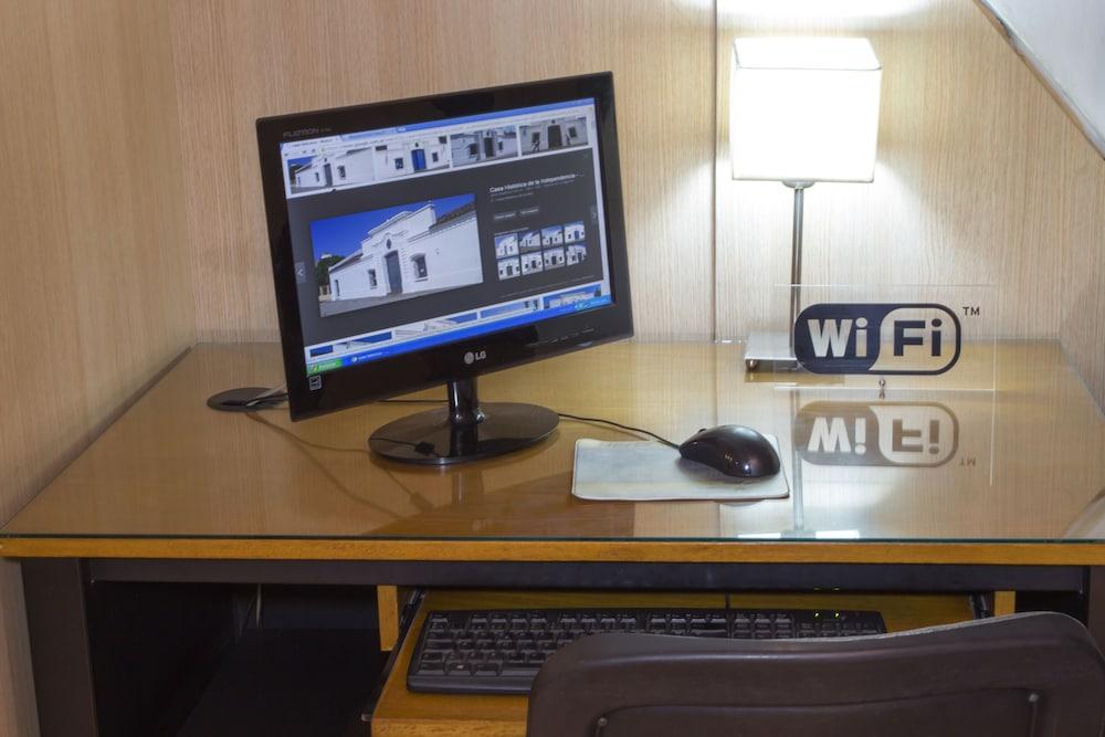 Hotel Francia San Miguel de Tucumán Zewnętrze zdjęcie