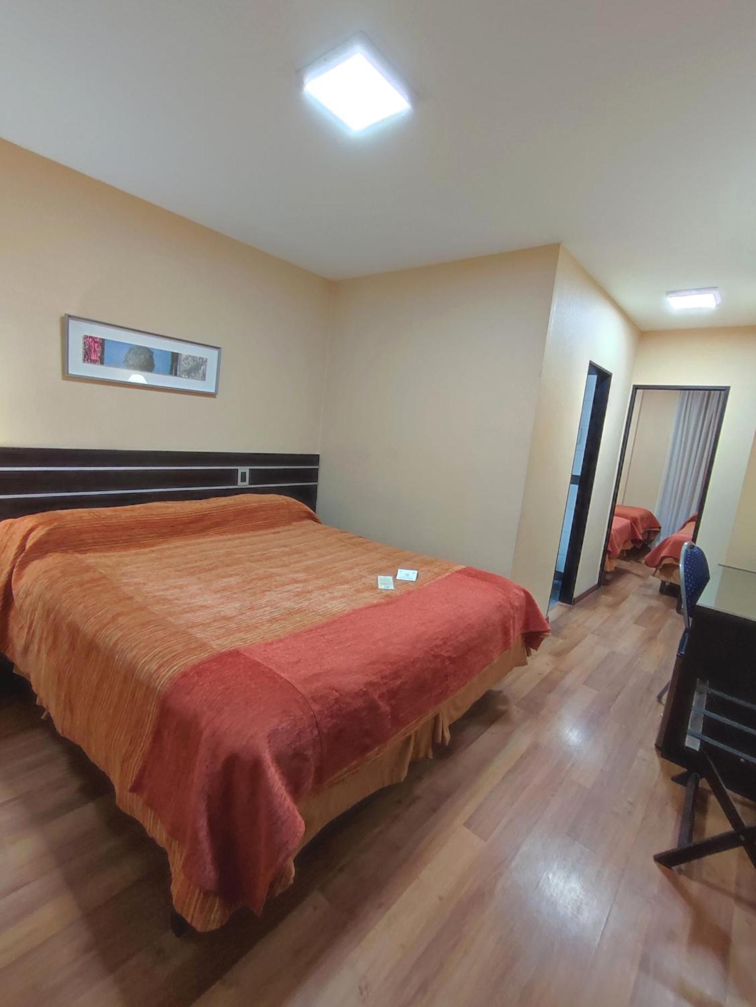 Hotel Francia San Miguel de Tucumán Zewnętrze zdjęcie
