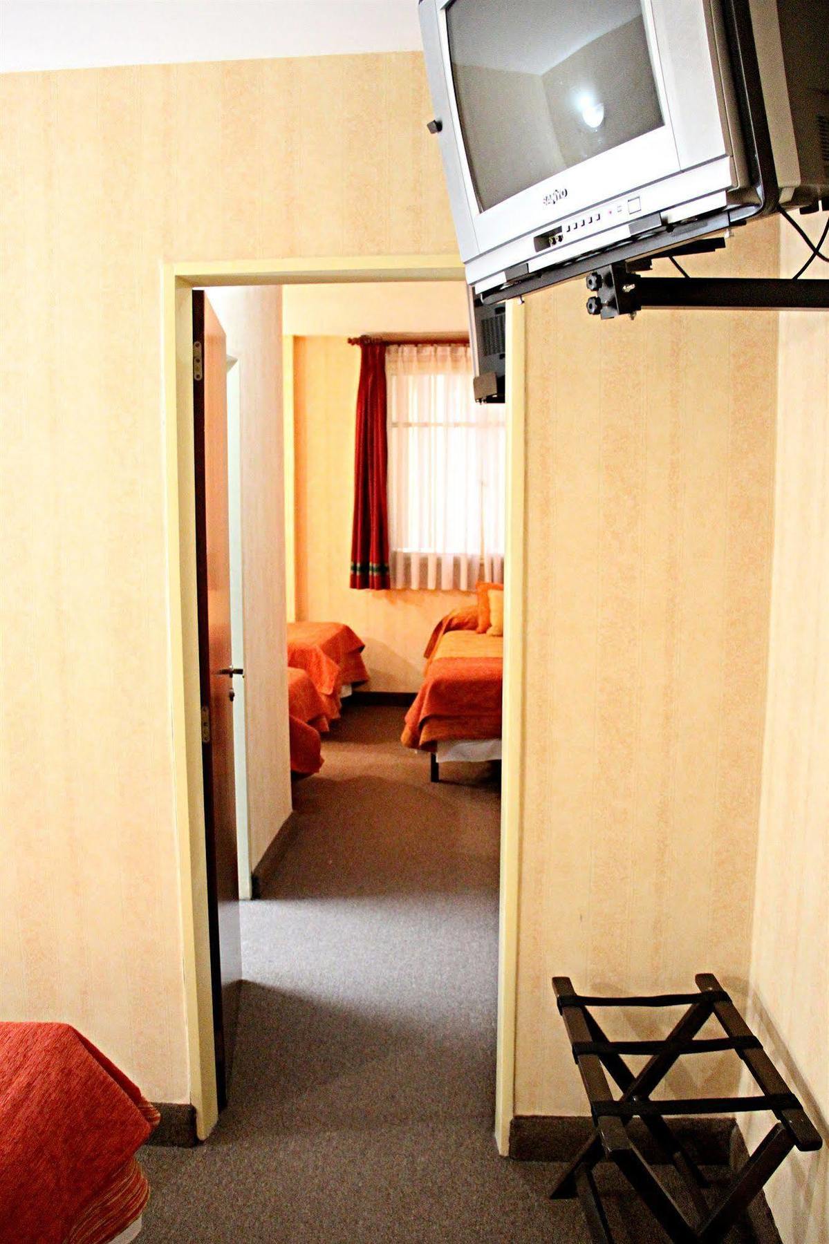 Hotel Francia San Miguel de Tucumán Zewnętrze zdjęcie