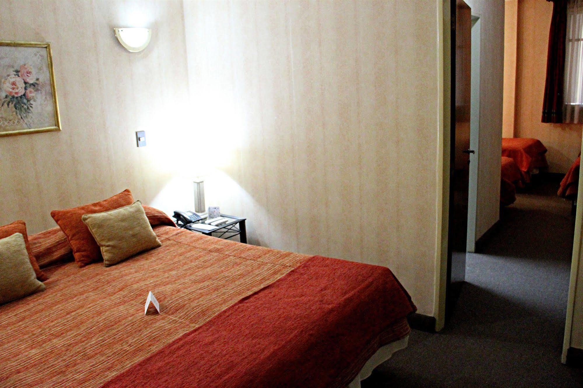 Hotel Francia San Miguel de Tucumán Zewnętrze zdjęcie